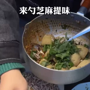 Yunnan crispy patina tofu business tutorial explosive tofu production technology formula night market stall snack technology